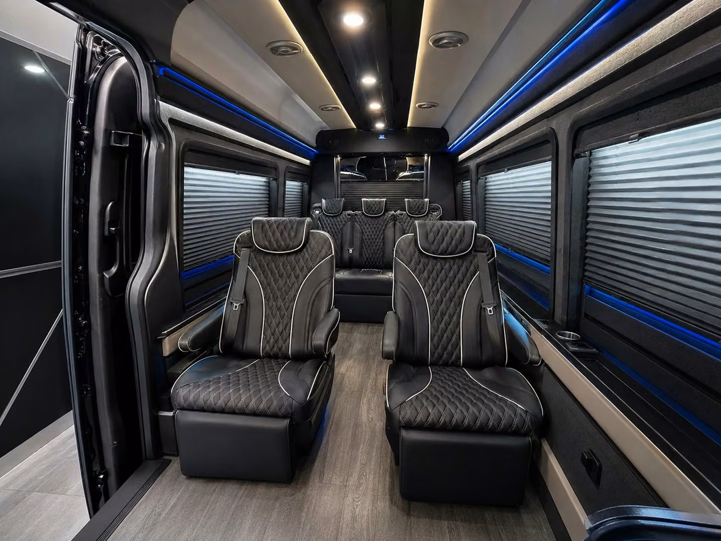 hotel to airport shuttle services for richardson visitors and conference groups