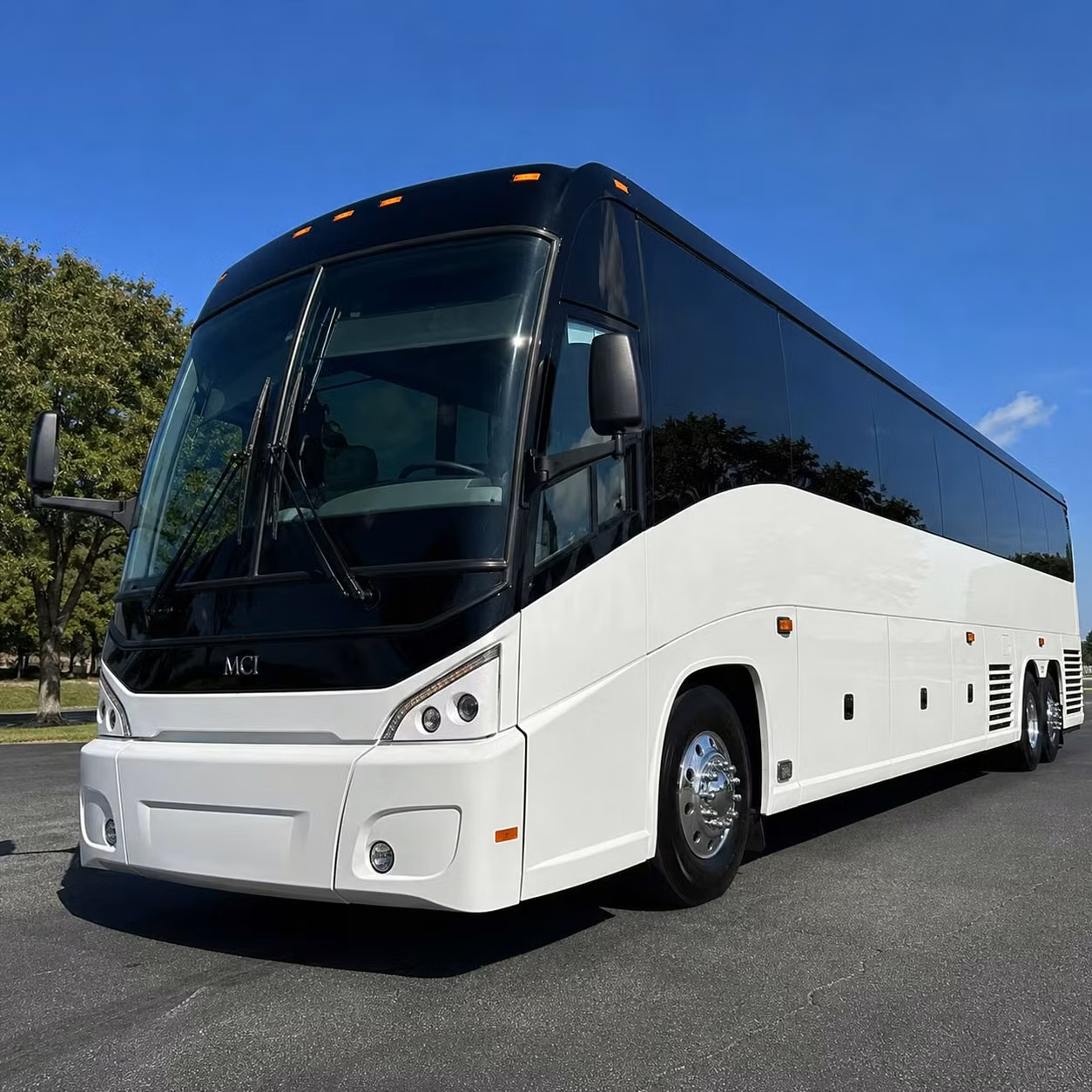 richardson government agencies rely on charter buses for reliable personnel shuttles